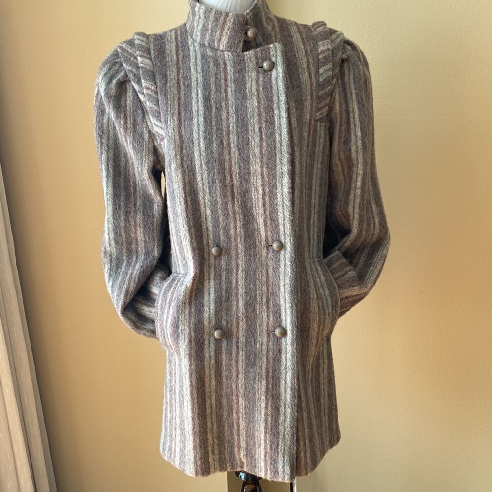 Vintage wool stripe ruffle shoulder Winter Coat